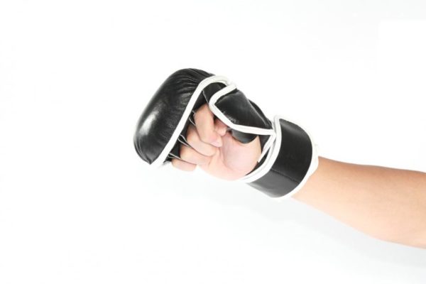 FAIRTEX MMA Sparring Gloves Double Wrist Wrap Closure FGV15 - Image 4