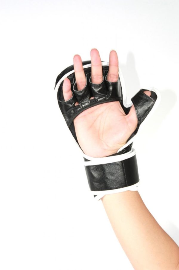 FAIRTEX MMA Sparring Gloves Double Wrist Wrap Closure FGV15 - Image 3