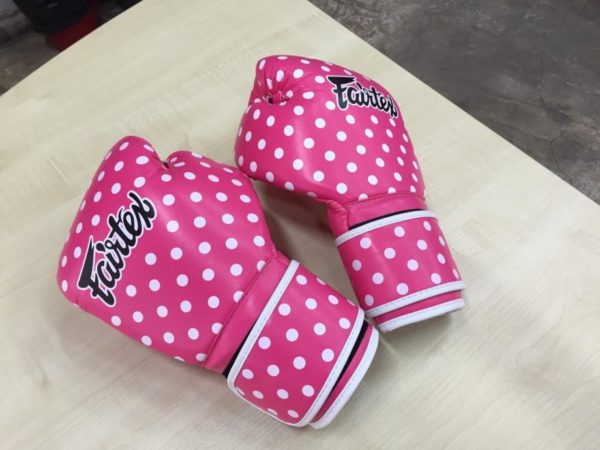 New FAIRTEX VINTAGE ART POLKA DOT BOXING GLOVES - Image 4