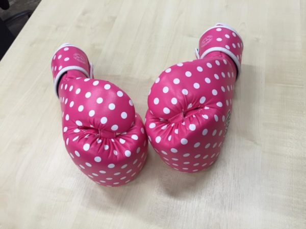 New FAIRTEX VINTAGE ART POLKA DOT BOXING GLOVES - Image 3