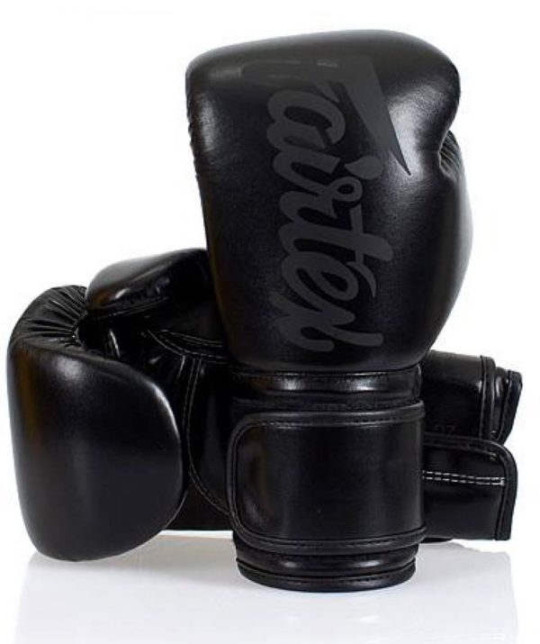 FAIRTEX BRAND NEW MICRO FIBER BOXING GLOVES SUPER BLACK