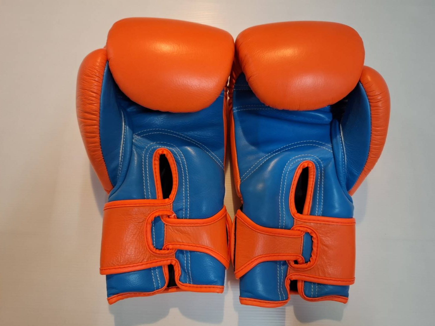 Top King Boxing Gloves Neon Color All Genuine Leather Clearing Stock - Image 3